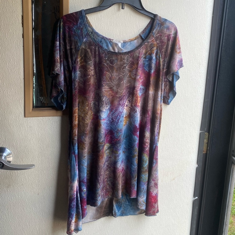 Cute colorful top